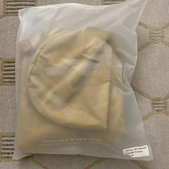 Yellow Label Co. Heavy Cropped Hoodie in Camel New - Picture 8 of 10